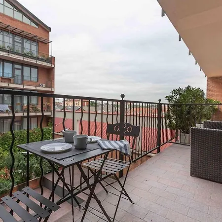 Linate Bright Flat Apartment *